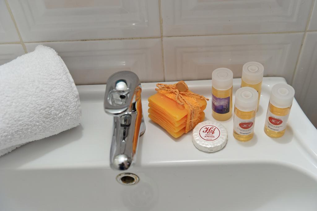 Anesis Hotel Kastoria Værelse billede