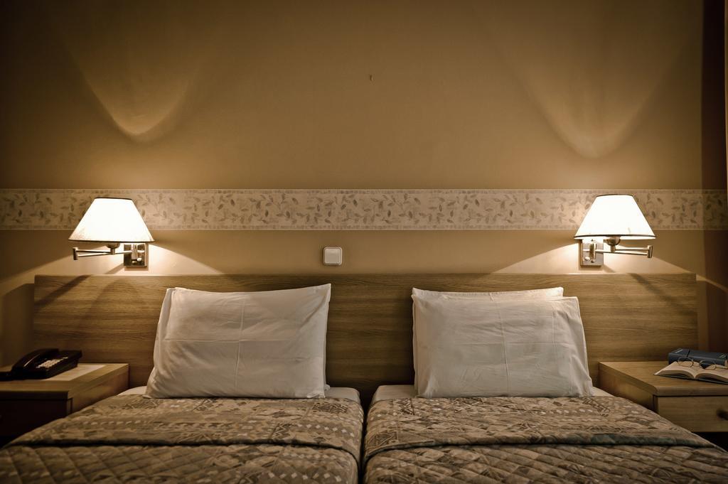 Anesis Hotel Kastoria Eksteriør billede